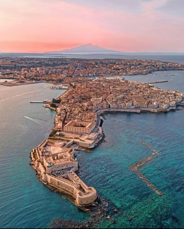 Lemon Suite Ortigia سيراكوزا المظهر الخارجي الصورة